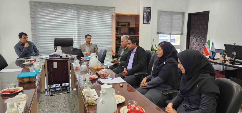 جلسه معاون آموزشی با نمایندگان شرکت میناکان