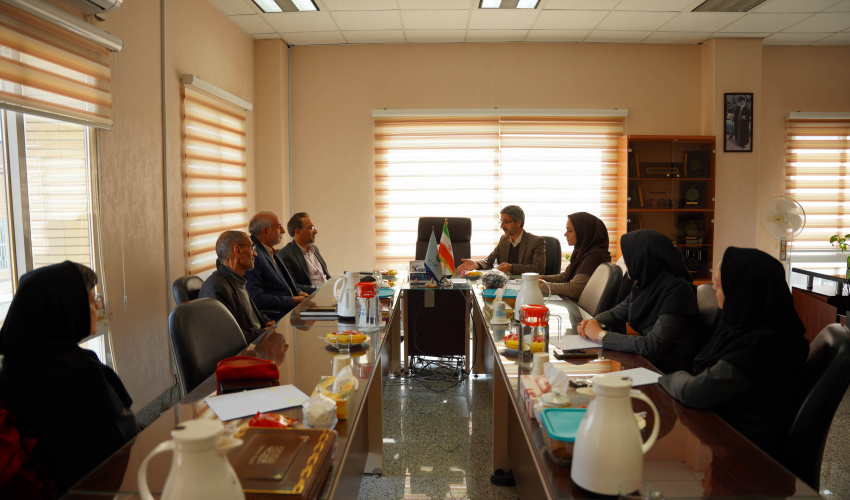 برگزاری جلسه بورس صنعت و مشاغل با حضور فعالان اقتصادی استان در دانشگاه بیرجند