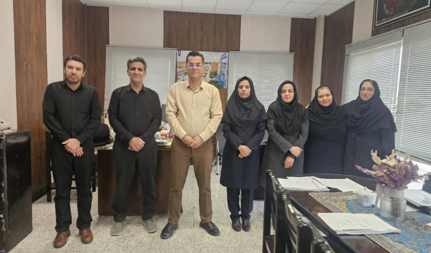 تلاش جهادی همکاران حوزه اداری و مالی دانشگاه بیرجند در واپسین ساعات سال ۱۴۰۴